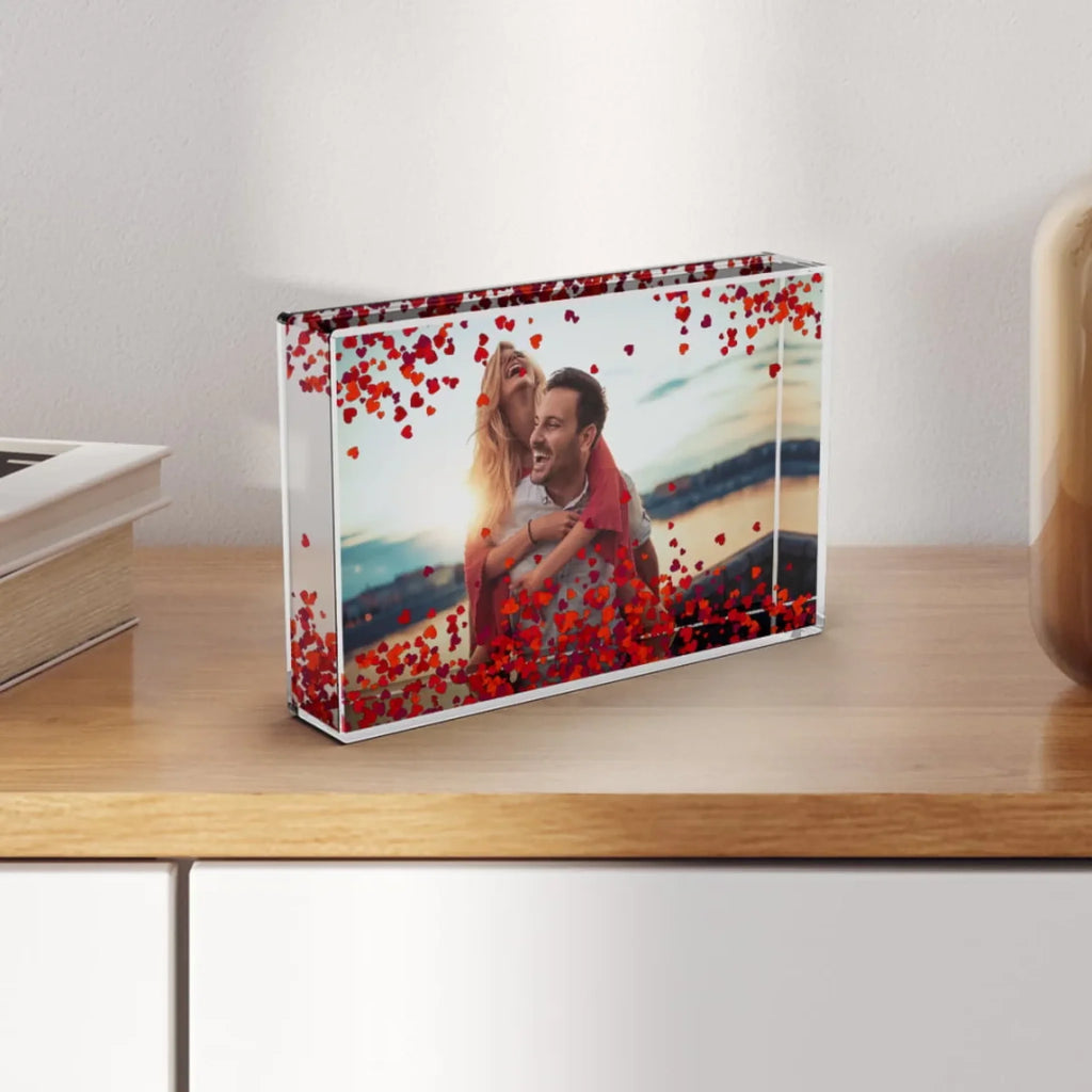 shaking-frame-heart-03-in-use-motif